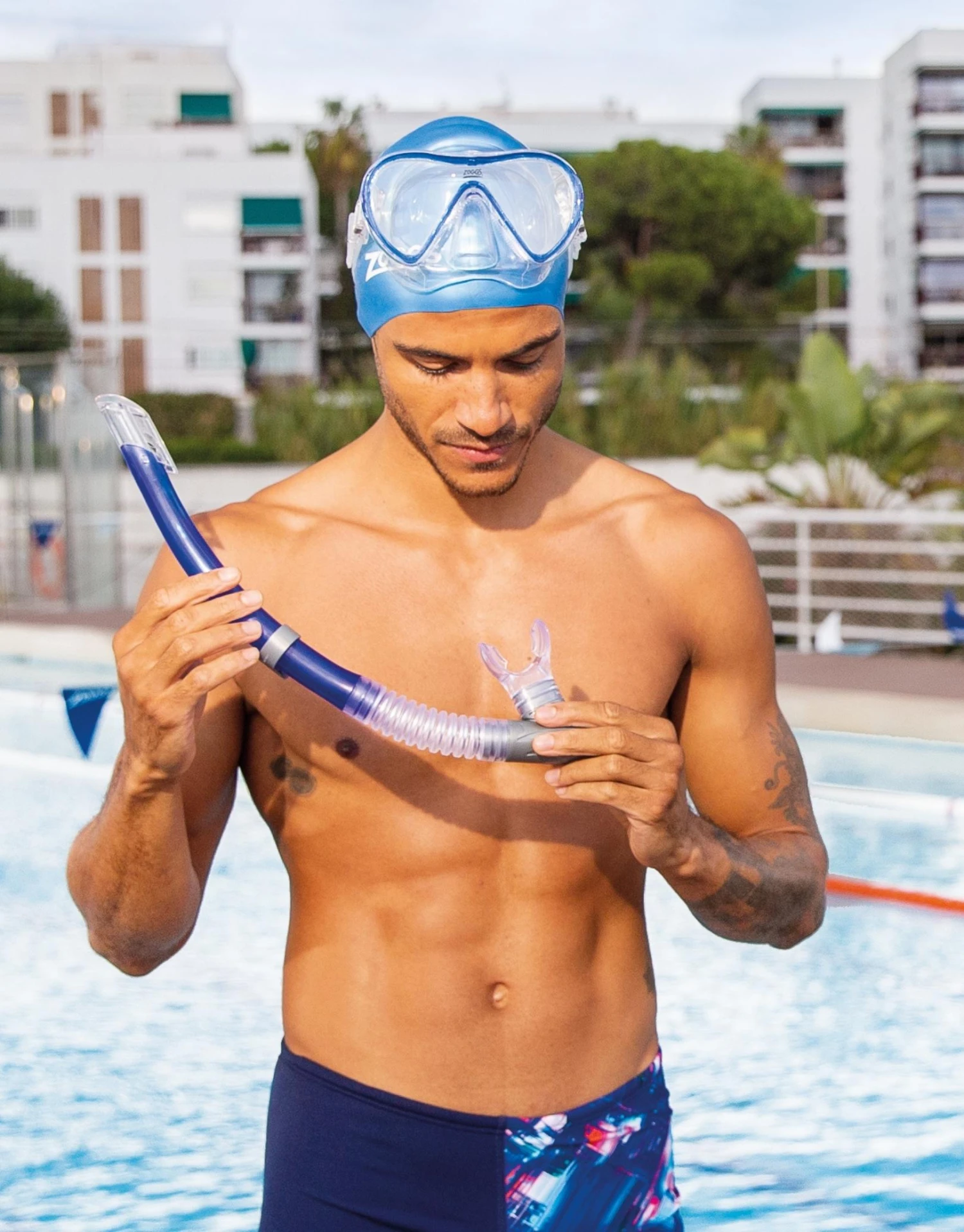 Zoggs Reef Explorer Snorkel Set - Clear / Blue 7 Zoggs Reef Explorer Snorkel Set - Clear / Blue - Image 5